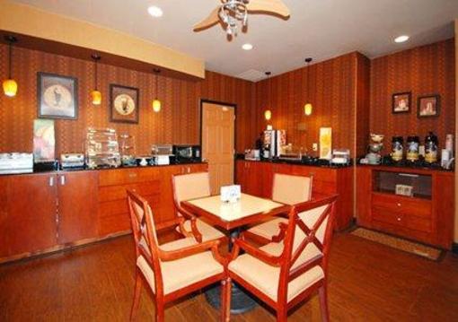 фото отеля Quality Inn & Suites Lexington (South Carolina)
