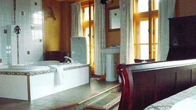 фото отеля L'Intendant Couette & Cafe