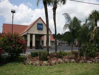 фото отеля Travelodge Inn & Suites Jacksonville Airport