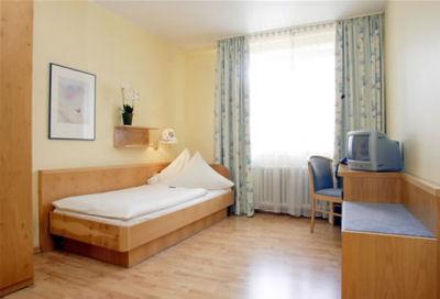 фото отеля Hotel Europa Bonn