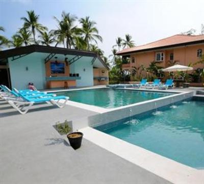 фото отеля Cocomar Residences & Beach Resort