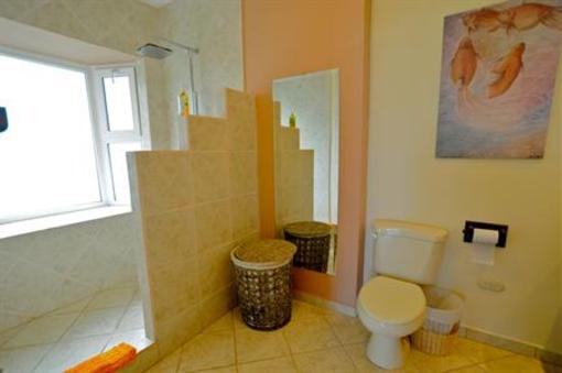 фото отеля Cocomar Residences & Beach Resort