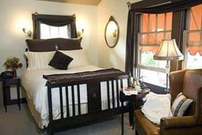 фото отеля Amber House Bed and Breakfast Inn