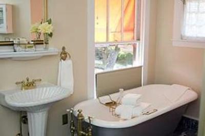 фото отеля Amber House Bed and Breakfast Inn