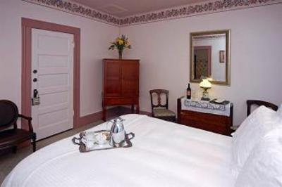 фото отеля Amber House Bed and Breakfast Inn