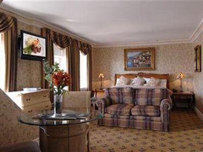 фото отеля Dorymans Oceanfront Inn