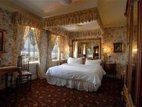 Dorymans Oceanfront Inn