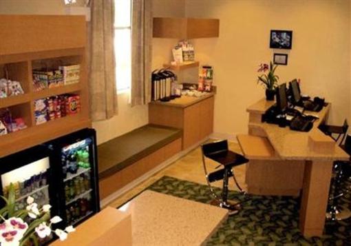 фото отеля TownePlace Suites Thousand Oaks Ventura County