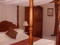 Stonecross Manor Hotel