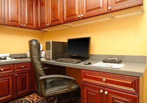 фото отеля Comfort Inn & Suites Clinton (Mississippi)