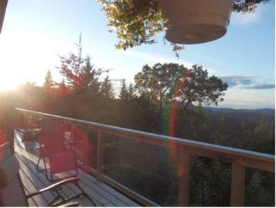 фото отеля Armand Heights Bed and Breakfast