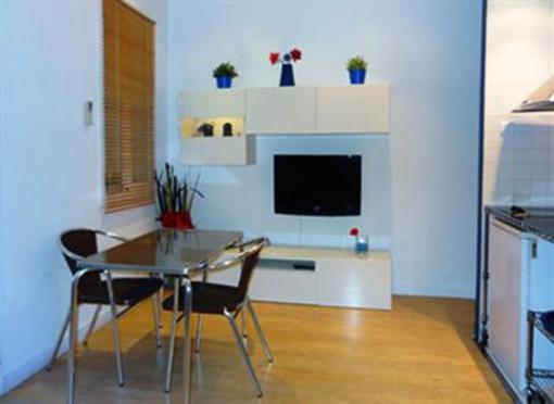 фото отеля City Center Lofts Apartments Barcelona