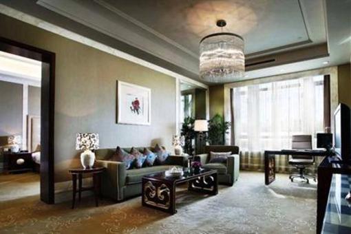 фото отеля Crowne Plaza Erdos