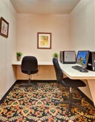 фото отеля Holiday Inn Express Lompoc