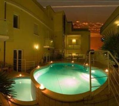 фото отеля Residence Capitol Hotel Cattolica