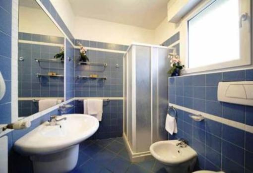 фото отеля Residence Capitol Hotel Cattolica