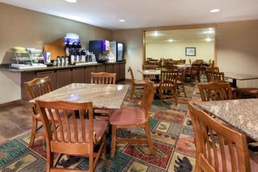 фото отеля Holiday Inn Express Raton