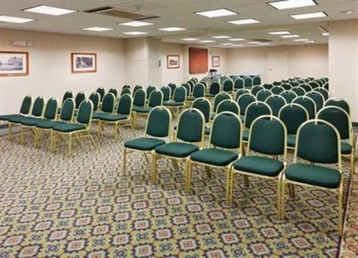фото отеля Holiday Inn Express Southington