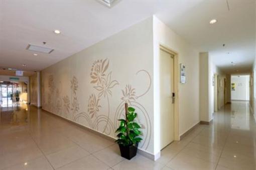 фото отеля Tune Hotels.com Kota Damansara