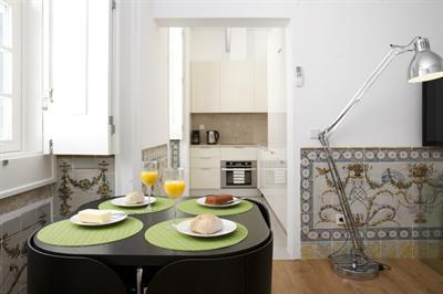фото отеля Lisbon Apartments Baixa Chiado