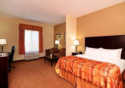 фото отеля Comfort Inn And Suites Alvarado