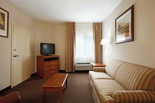 фото отеля Candlewood Suites Denham Springs