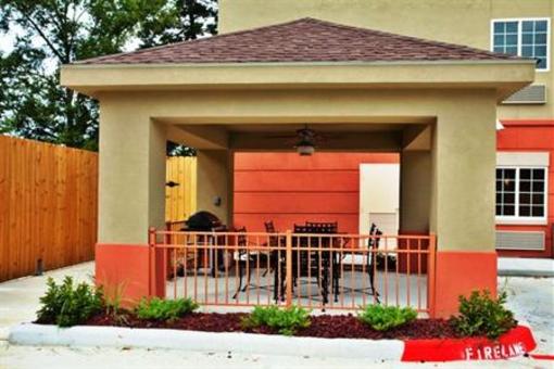 фото отеля Candlewood Suites Denham Springs