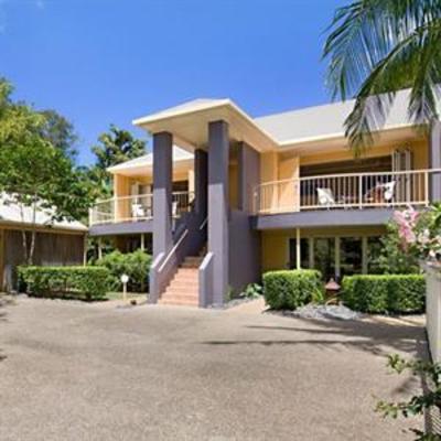 фото отеля Noosa River Palms Hotel