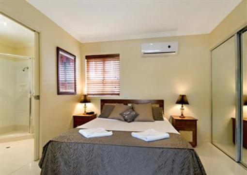фото отеля Noosa River Palms Hotel