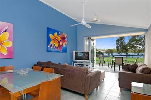 фото отеля Noosa River Palms Hotel