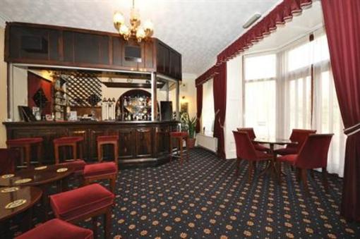 фото отеля Firs Hotel & Restaurant