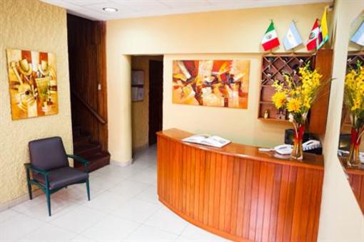 фото отеля Imperial Inn Hostal
