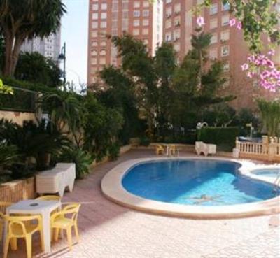 фото отеля Apartamentos Maria Victoria Benidorm