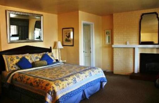 фото отеля Carmel Wayfarer Inn
