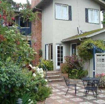 фото отеля Carmel Wayfarer Inn