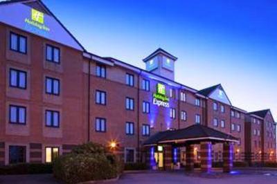 фото отеля Holiday Inn Express London Dartford