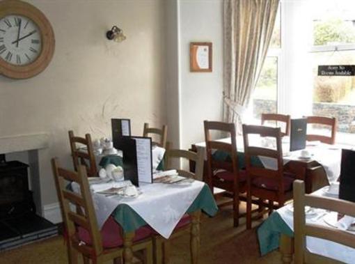 фото отеля Invergarry Guest House Windermere