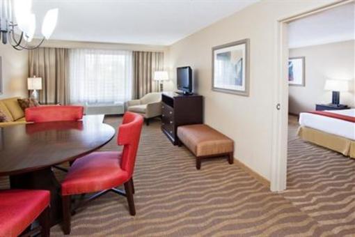 фото отеля Holiday Inn Express Atlanta-Kennesaw