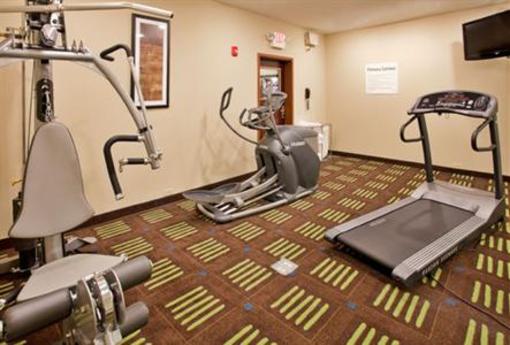 фото отеля Holiday Inn Express Hotel & Suites St Charles