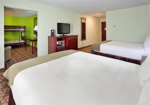 фото отеля Holiday Inn Express Hotel & Suites St Charles