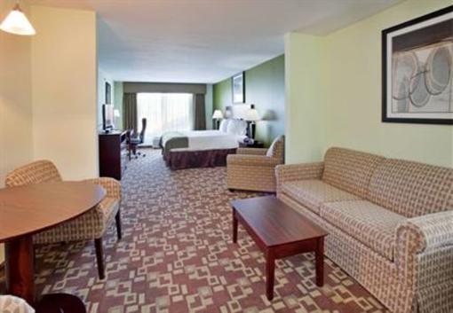 фото отеля Holiday Inn Express Hotel & Suites St Charles