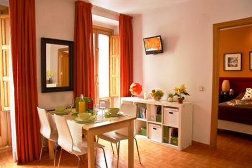 фото отеля Apartamentos Madrid