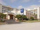 фото отеля Quality Suites Near Orange County Convention Center