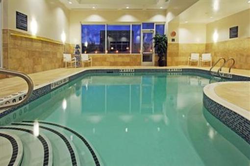 фото отеля Holiday Inn Express Toronto - Markham