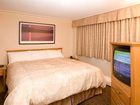 фото отеля Woodlands Inn & Suites