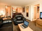 фото отеля Woodlands Inn & Suites