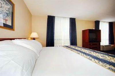 фото отеля BEST WESTERN Potomac Mills