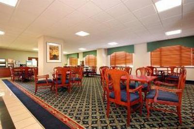 фото отеля BEST WESTERN Potomac Mills