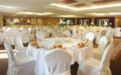фото отеля Stillorgan Park Hotel