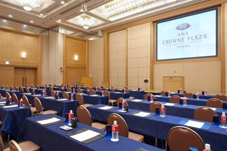 фото отеля ANA Crowne Plaza Toyama